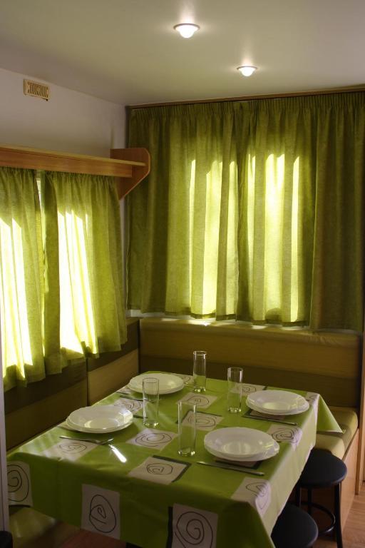 Bungalows Conca De Ter Vilallonga de Ter Room photo